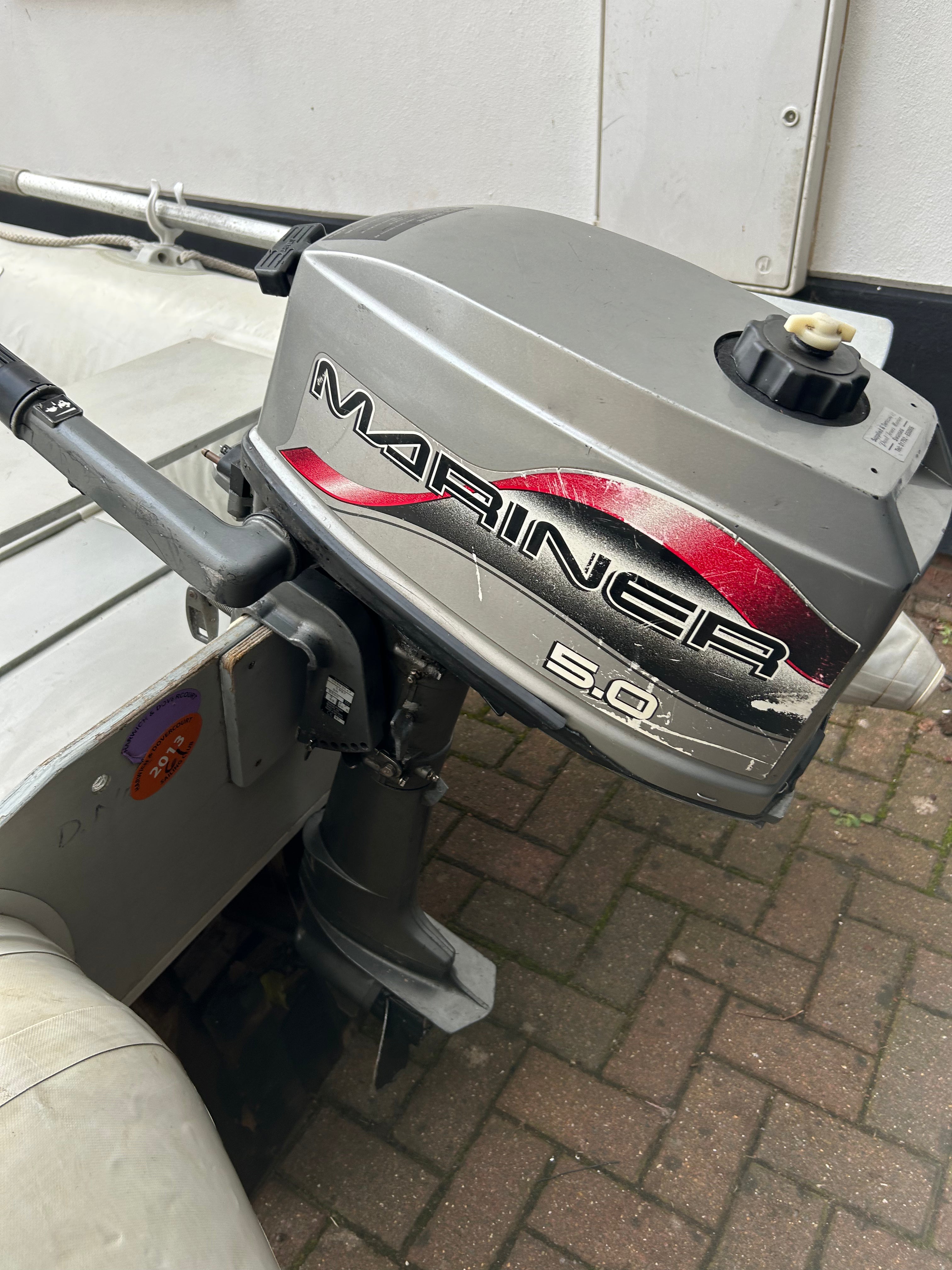 Dhinghy Inflatable dinghy with Mariner 5hp outboard – Inflatable Dinghies